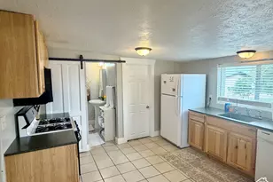 70 N 100 W, Hanksville, UT 84734 - Photo 14