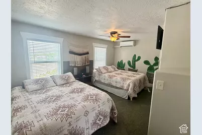 70 N 100 W, Hanksville, UT 84734 - Photo 16