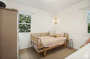 2333 E Lakeview Dr, Salt Lake City, UT 84109 - Photo 10