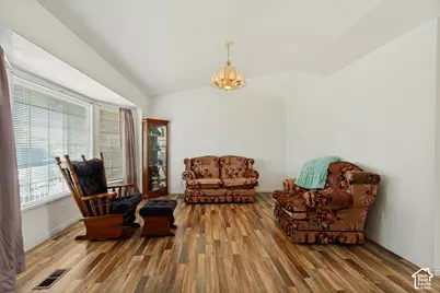 3032 N 2575 W, Farr West, UT 84404 - Photo 6
