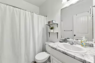 3689 E Rockcreek Rd N, Eagle Mountain, UT 84005 - Photo 22