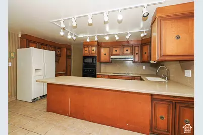 3765 Honeycut Rd, Salt Lake City, UT 84106 - Photo 40
