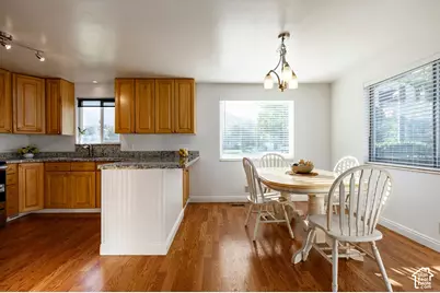 4056 S Suada Cir, Holladay, UT 84124 - Photo 6