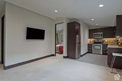 350 E Capitol Oaks Ln, Salt Lake City, UT 84103 - Photo 80