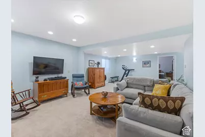 1652 E 4190 S, Millcreek, UT 84124 - Photo 28