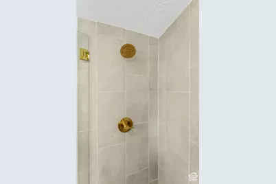 2096 E Linden Cir S, Holladay, UT 84121 - Photo 30