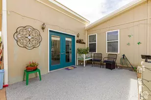 60 N 3910 W, Hurricane, UT 84737 - Photo 8