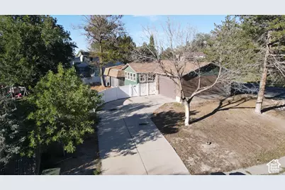 449 Country Club Dr, Stansbury Park, UT 84074 - Photo 36