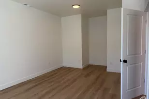 5306 W Center Field Dr W, South Jordan, UT 84009 - Photo 4