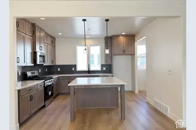 5306 W Center Field Dr W #137, South Jordan, UT 84009 - Photo 8