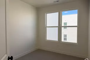 5306 W Center Field Dr W, South Jordan, UT 84009 - Photo 16