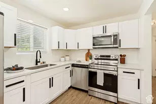 4534 S Toulouse St W, West Valley, UT 84120 - Photo 8