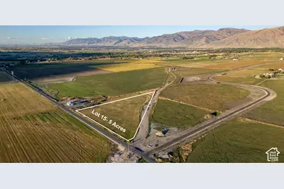 6453 S 3200 W #15, Wellsville, UT 84339 - Photo 14
