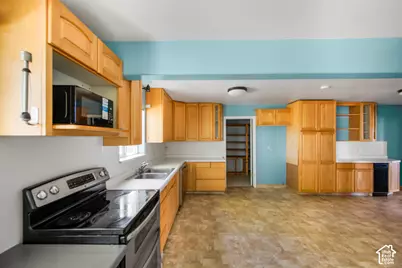 236 W Main St, Greenville, UT 84731 - Photo 16