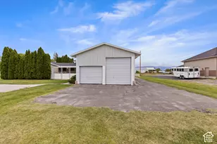 5803 S 6300 W, Hooper, UT 84315 - Photo 24