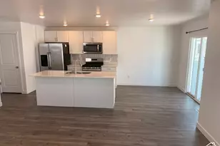 223 N Mine Ct, Saratoga Springs, UT 84045 - Photo 2