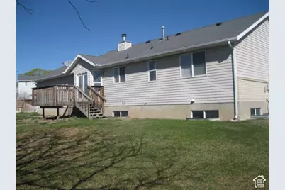 8792 S 5090, West Jordan, UT 84081 - Photo 16