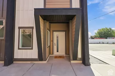 8 E Blackwood Cv #3, Midvale, UT 84047 - Photo 4