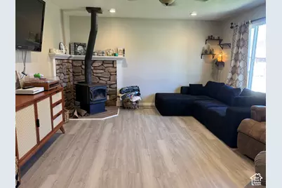 179 N 70 E, Malad City, ID 83252 - Photo 2