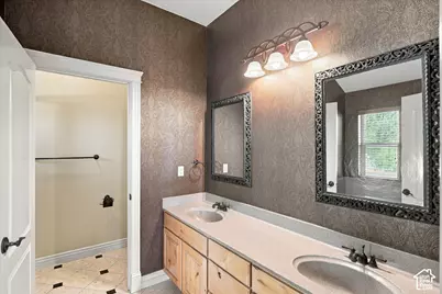 1553 Oakview Dr, Logan, UT 84321 - Photo 20