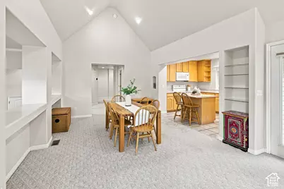 985 N Main E, Orem, UT 84057 - Photo 4