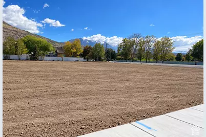 835 E 200 S #1, Pleasant Grove, UT 84062 - Photo 4
