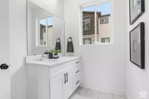 140 E Chambord Ct S, Sandy, UT 84070 - Photo 26