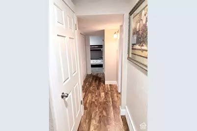 5037 S Scarsdale Ct W, Taylorsville, UT 84129 - Photo 22