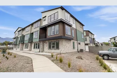 132 E Chambord Ct S, Sandy, UT 84070 - Photo 30