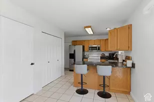 1297 S 925 W, Woods Cross, UT 84087 - Photo 4
