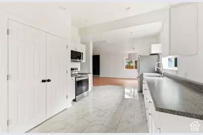 3771 S Alta Loma Dr, Salt Lake City, UT 84106 - Photo 12