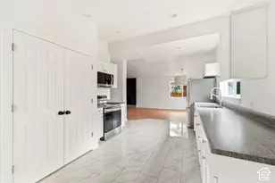 3771 S Alta Loma Dr, Salt Lake City, UT 84106 - Photo 12