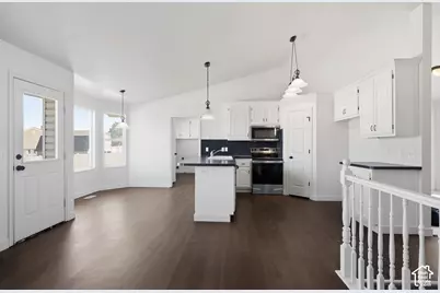 14077 S Grand View Peak Cir, Riverton, UT 84096 - Photo 6