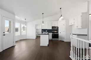14077 S Grand View Peak Circle, Riverton, UT 84096 - Photo 6