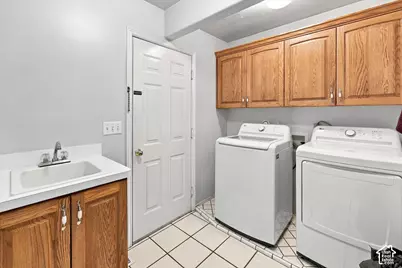 1322 W 3750 N, Pleasant View, UT 84414 - Photo 18