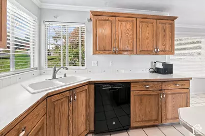 1322 W 3750 N, Pleasant View, UT 84414 - Photo 16