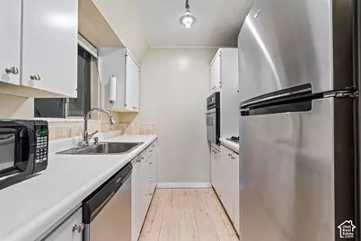 131 S 1000 E, Salt Lake City, UT 84102 - Photo 24
