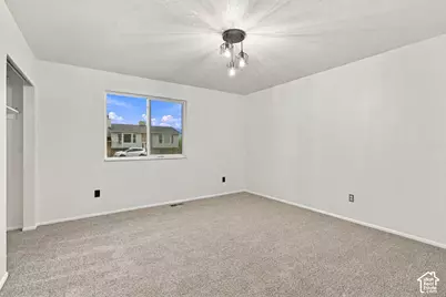 5959 S Red Zinc Dr W, Salt Lake City, UT 84118 - Photo 10