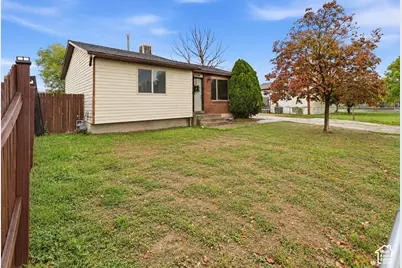 5959 S Red Zinc Dr W, Salt Lake City, UT 84118 - Photo 20
