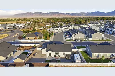 73 N Kent W, Grantsville, UT 84029 - Photo 44