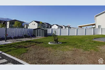 1686 E Meadowlark Dr, Eagle Mountain, UT 84005 - Photo 12
