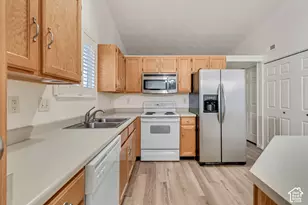 4758 W Italian Ct S, West Jordan, UT 84084 - Photo 8