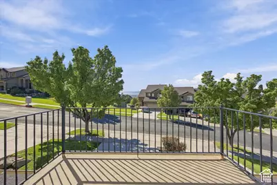 10528 N Sage Vista Ln, Cedar Hills, UT 84062 - Photo 6