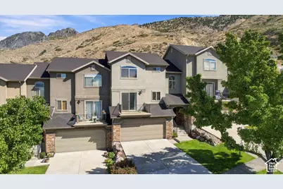 10528 N Sage Vista Ln, Cedar Hills, UT 84062 - Photo 1