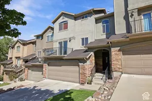 10528 N Sage Vista Ln, Cedar Hills, UT 84062 - Photo 2