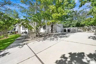 366 S Scenic Dr, Alpine, UT 84004 - Photo 2