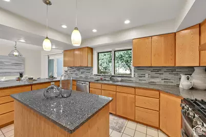 366 S Scenic Dr, Alpine, UT 84004 - Photo 16