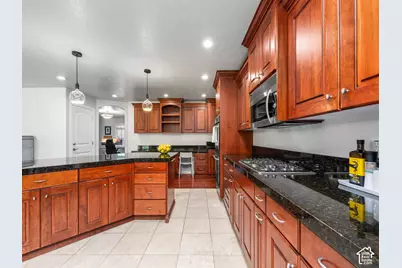 596 N 1420 E, Provo, UT 84606 - Photo 14