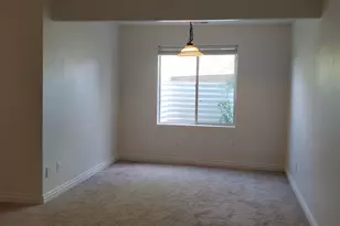 15001 S Eagle Crest Dr E, Draper (UT Cnty), UT 84020 - Photo 12