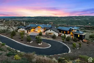 8988 N Sleeping Rock Cir, Kamas, UT 84036 - Photo 2